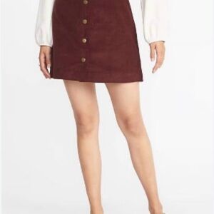 Old Navy Women's Burgundy Mini Skirt